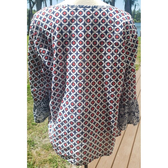 Tommy Bahama Geo Floral Tunic Blouse Cotton Split Neck Medium Tie Tassels Blue - Picture 4 of 16
